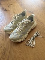 Chaussures HOKA