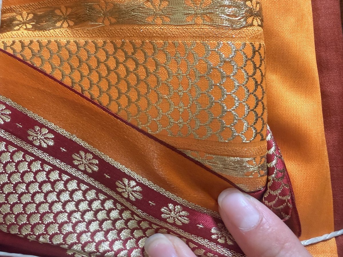 Tessuti: Stoffpaket 4 wunderschöne indische Seidenstoffe – Nuovo (secondo la descrizione) da Elsau venduto da mintgreen1 1