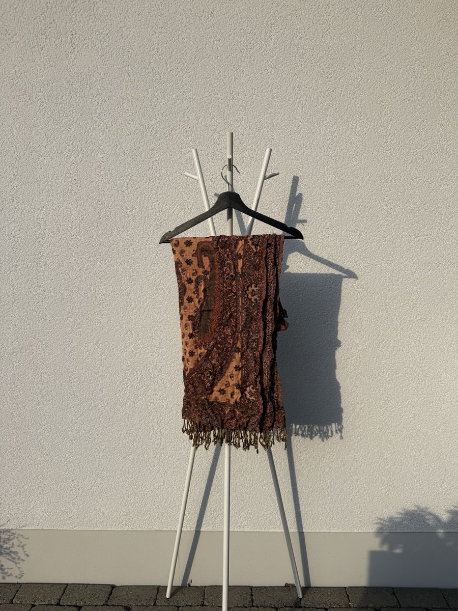 Foulards, Tücher & Schals: Tuch Schal Paisley Muster – Gebraucht aus Niederbipp von lea_l6vg 1