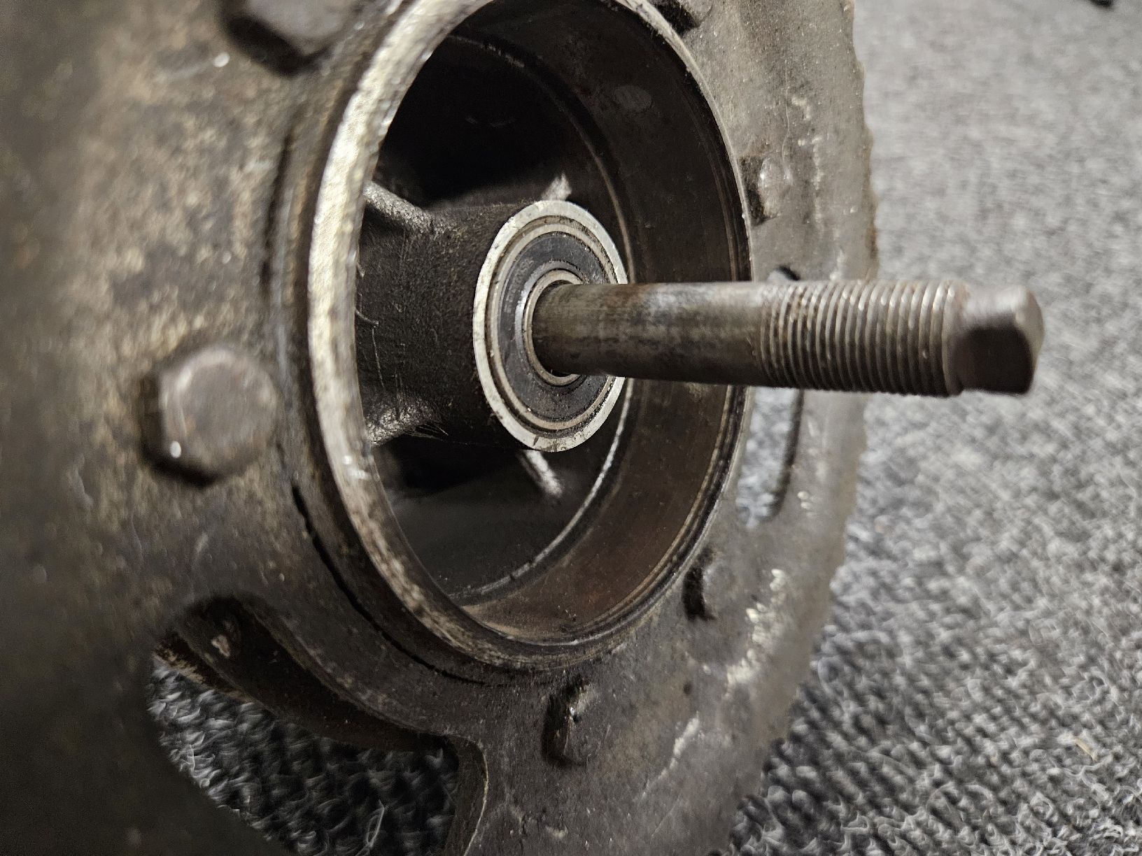Puch Pièces pour mobylette: Puch Hinterradnabe Gussfelge – D'occasion à Mellingen par Mech-Service 3