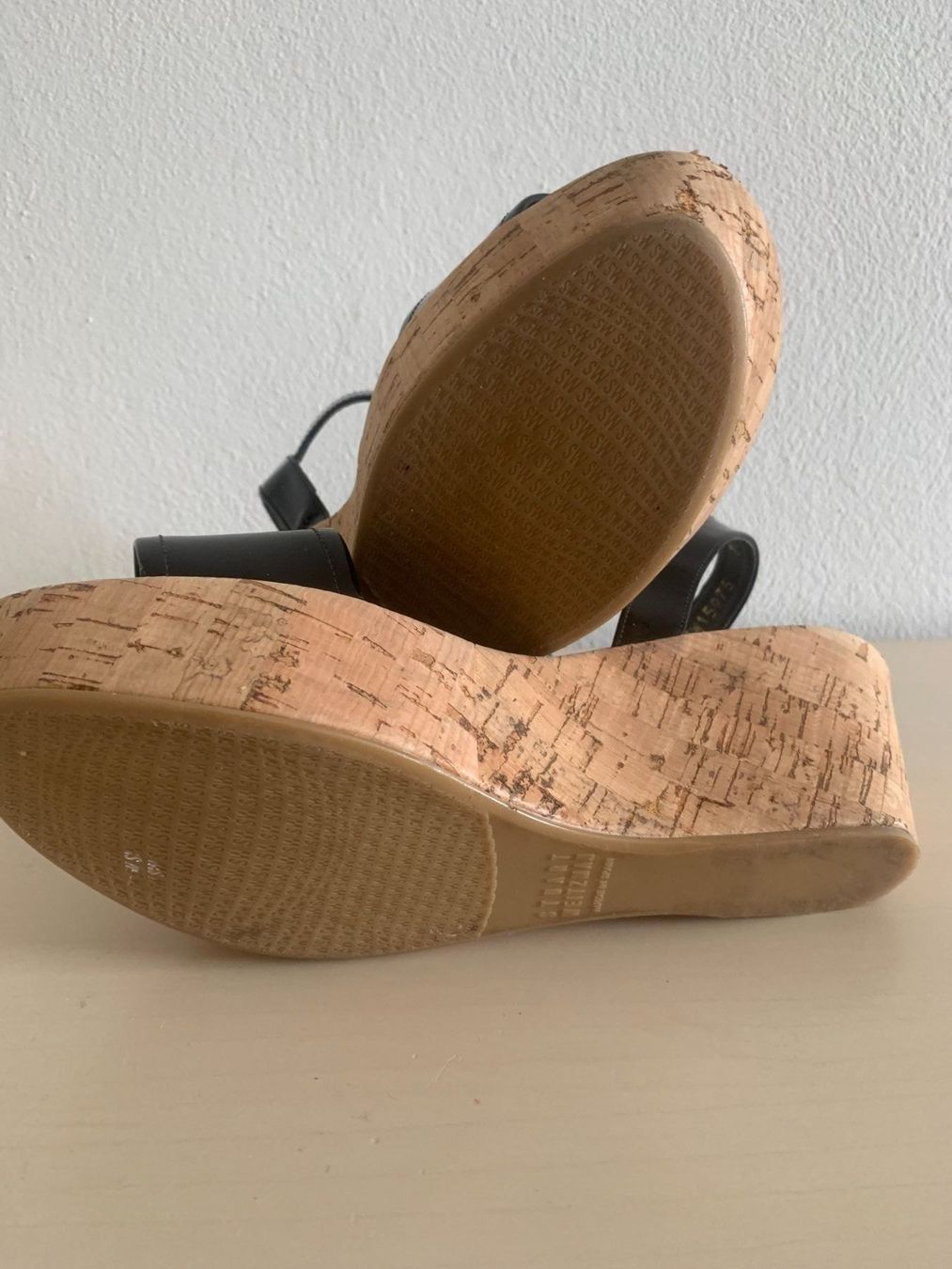 Stuart Weitzman Scarpe da donna: STUART WEITZMAN: Schwarze Lackleder Sandale, Plateau 37,5 – Usato da Luzern venduto da designluzern 7