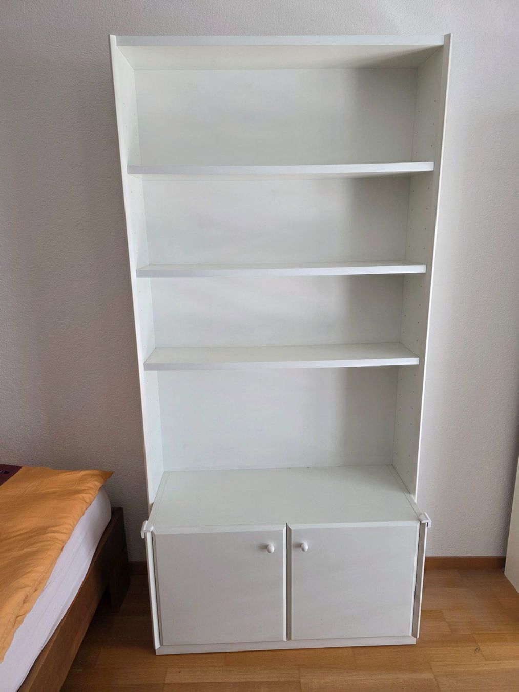 Scaffali: Bücher Regal Schrank Korpus Kommode weiss – Usato da Walterswil BE venduto da Lonitti 2