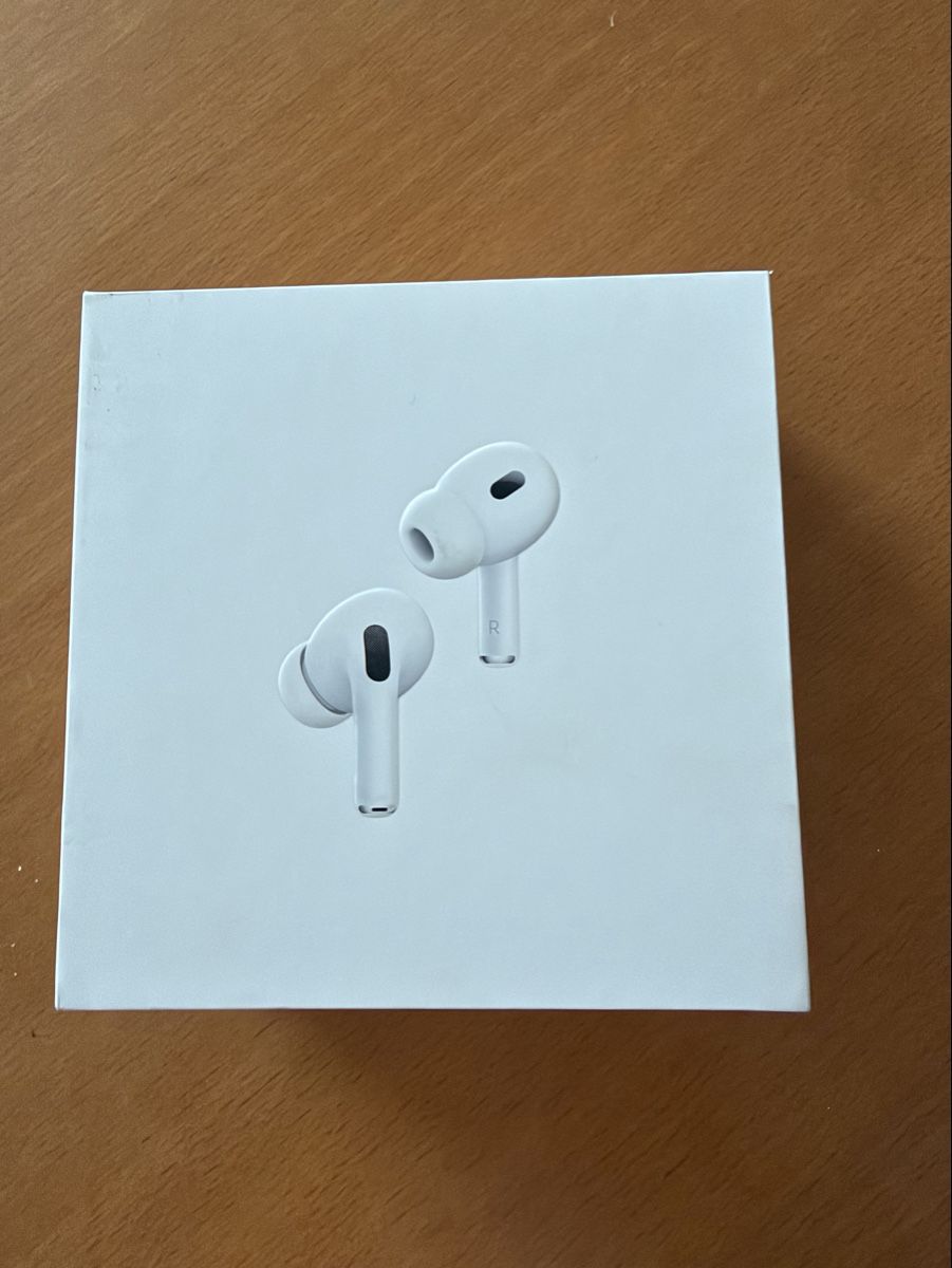 Apple Cuffie: Apple AirPods Pro 2te Generation  – Usato da Murgenthal venduto da Tina_4055