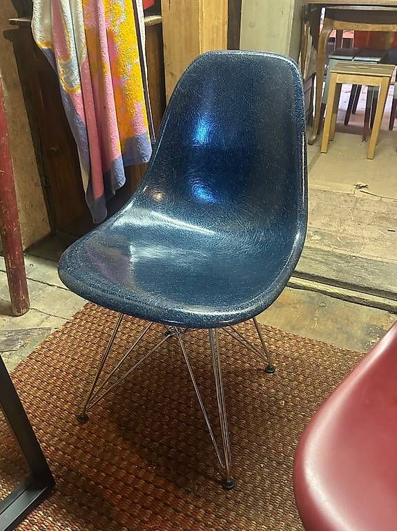 Sedie: Chaise Eames - Hermann Miller – Usato da Préverenges venduto da lud_dk87 1