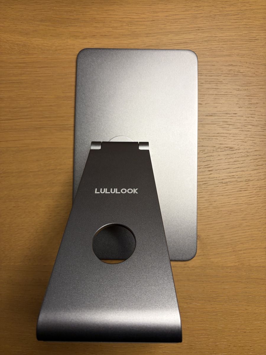 Sonstiges zu Computer & Netzwerk: Lululook Magnetic iPad Stand-Gray Aluminium – Neu (gemäss Beschreibung) aus Embrach von duc_m2nd 7