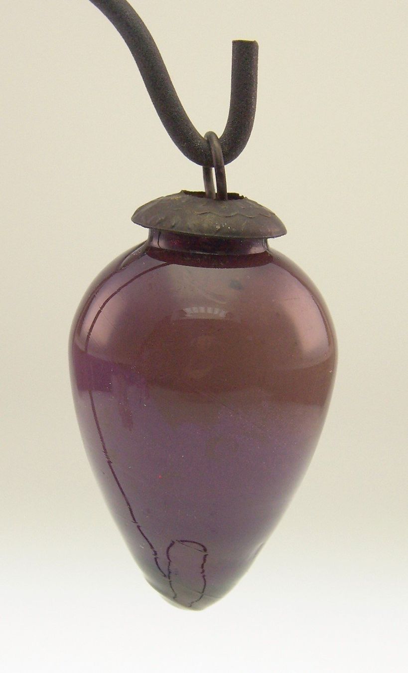 Tutte le decorazioni: Weihnachtskugel Glaspendel Biedermeier Stil massiv Glas – Usato da Langenthal venduto da Antik_Huesli