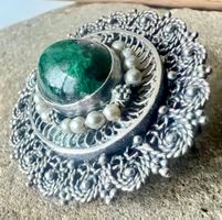 Blütenpracht: Brosche/Anhänger Silber925 Malachit Saatperlen