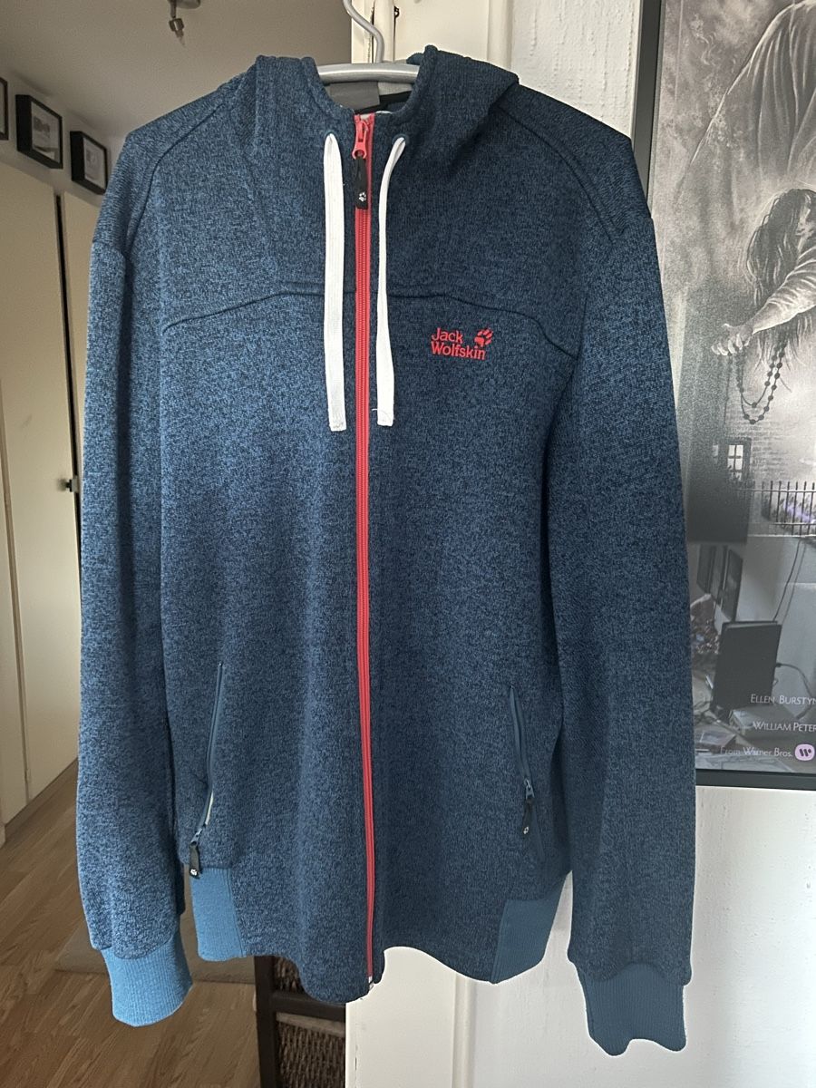 Jack Wolfskin Vestes: Jack Wolfskin Softshelljacke/XL – D'occasion à Schaffhausen par arm_x5nn