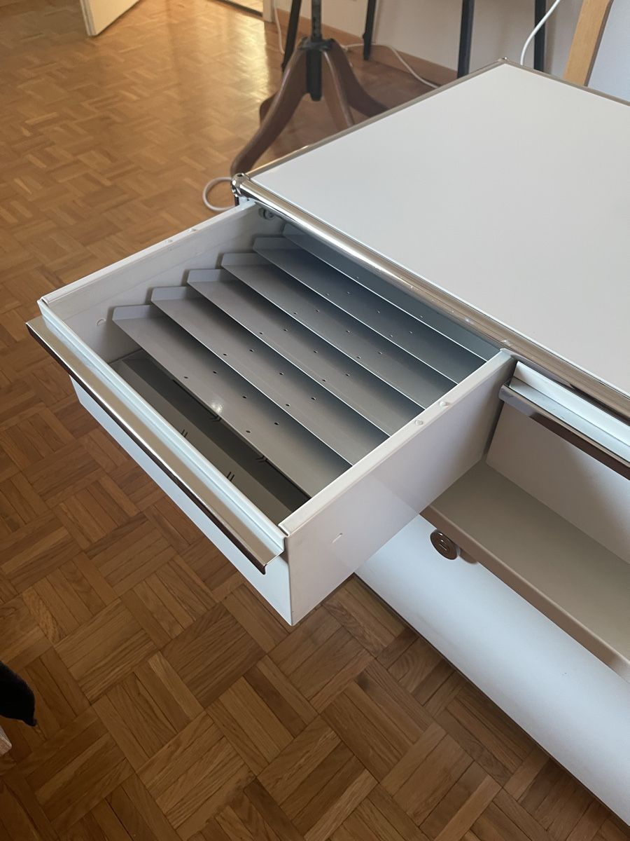 USM Cassettiere: USM Haller Sideboard Aktenschrank Weiss – Usato da Luzern venduto da hema100 4