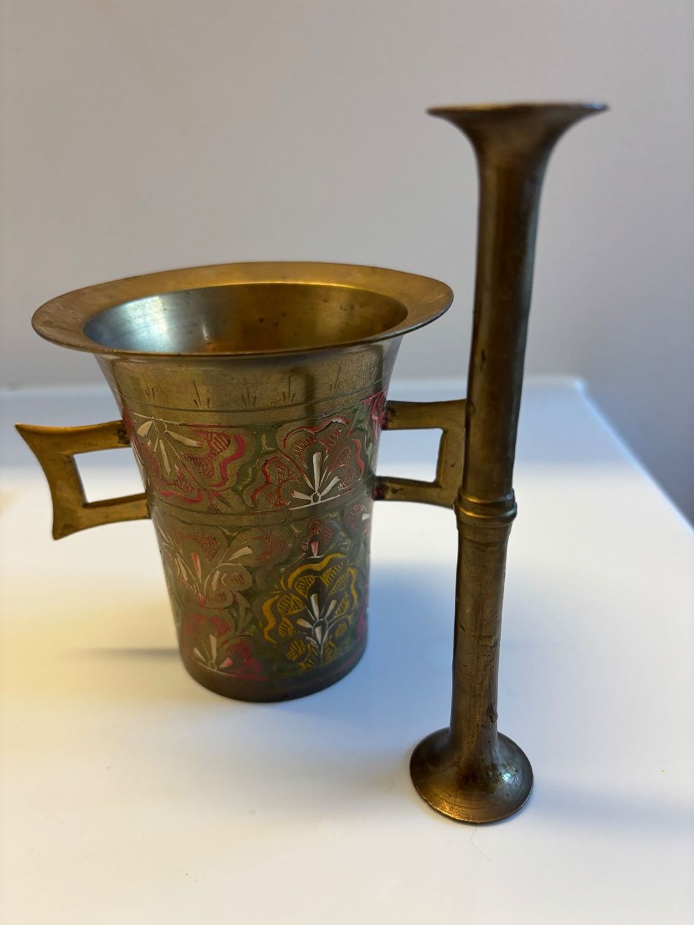 Altro per cucinare: Vintage gravierter Messingmörser mit Stössel, – Usato da Horgen venduto da uge_pd5p 2