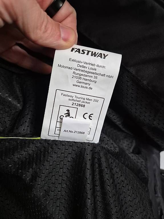 Giacche: Töff Jacke – Usato da Jegenstorf venduto da Glasi100 2