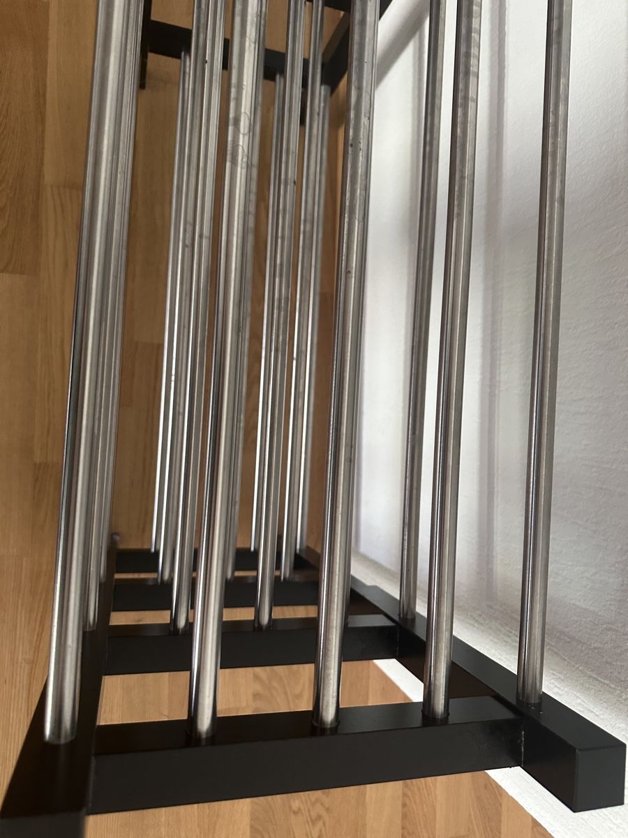 Ikea Scaffali: IKEA Schuhregal schwarz/silber, stapelbar – Usato da Bülach venduto da ann_l992 4