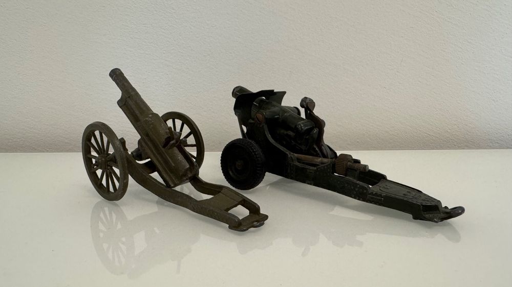 Britains Jouets: zwei antike Spielzeugkanonen Britains – D'occasion à Kriens par vasretta 1