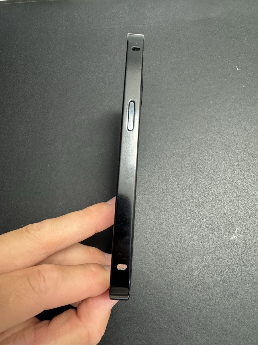 Apple Covers & Schutzfolien: IPhone 15 Pro Hülle – Neu (gemäss Beschreibung) aus Zürich von dav_yb9q 2