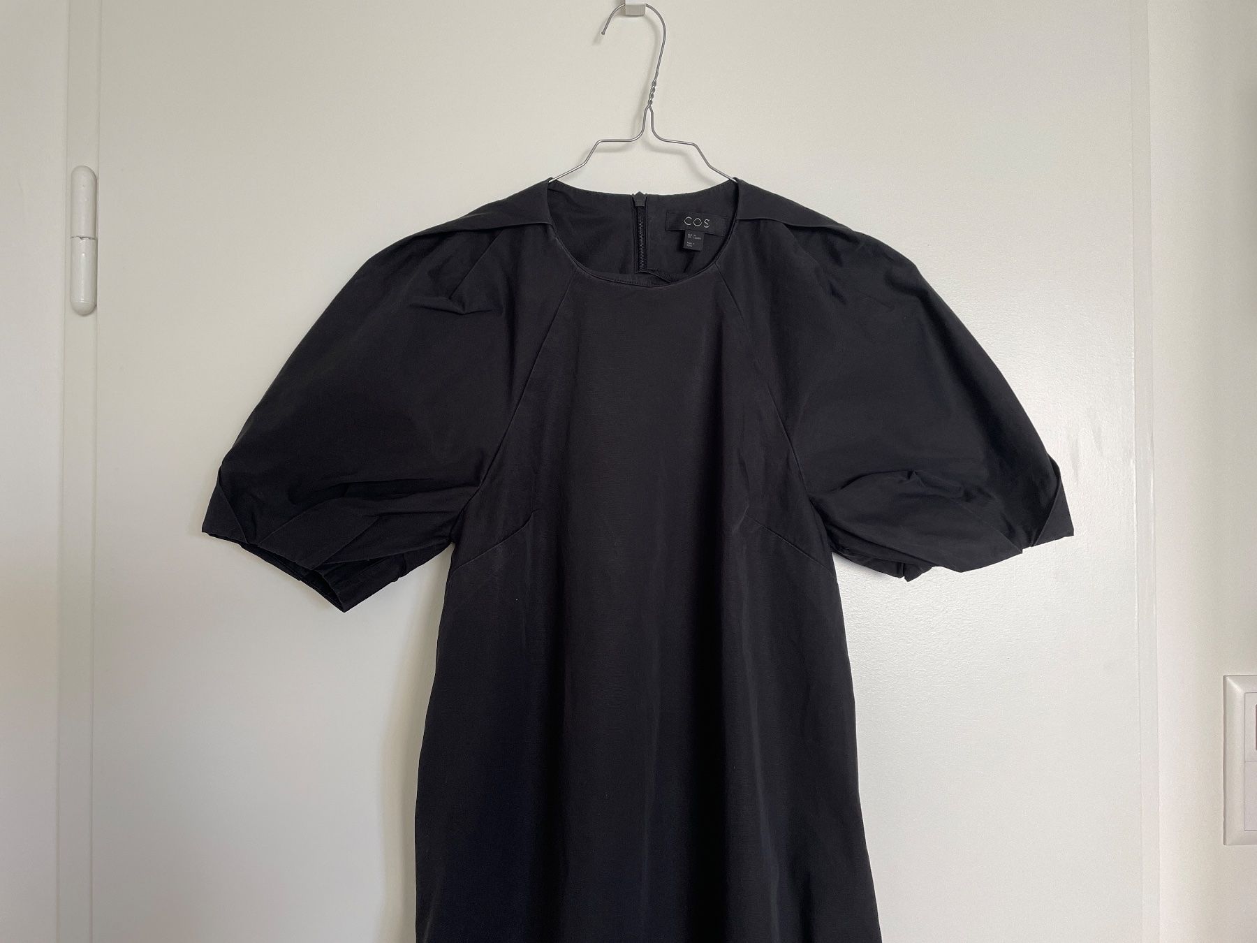 Cos Vestiti: COS Kleid schwarz Gr. 34 – Usato da Zürich venduto da Nhpp 1