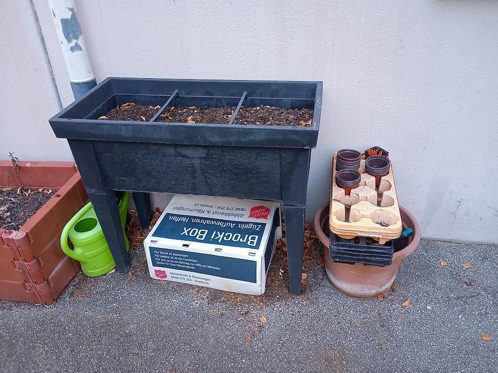 Vasi per fiori: Hochbeet Eternitkisten Pflanztöpfe – Usato da Basel venduto da super02 2