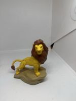 Disney Der König der Löwen Simba Figur auf Felsen Tonie