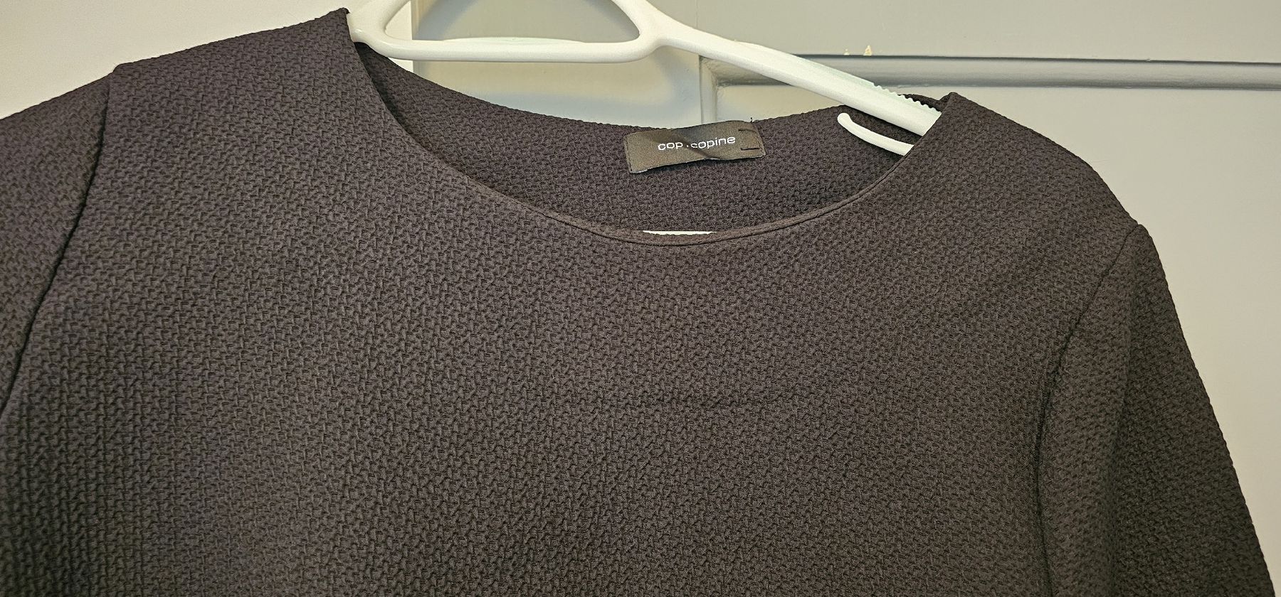 Pulls & Sweat-shirts: pull noir Cop Copine manches 3/4 Belle qualité – D'occasion à Yverdon-les-Bains par van_dq65 1