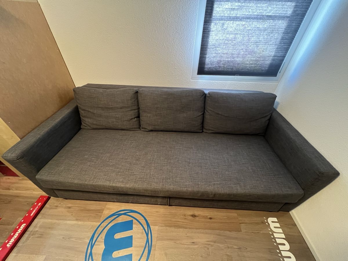 Divani: Ikea 3er Schlafsofa mit Stauraum – Usato da Eschenz venduto da Jannick_H 2