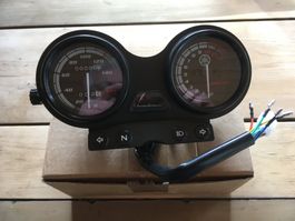 Tacho - Drehlzalmesser zu Motorrad Yamaha YBR 125