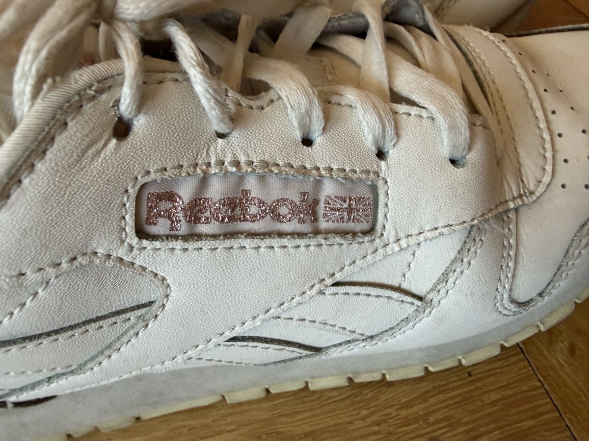 Reebok Chaussures hommes: Reebok Sneakers off-white, 39 – D'occasion à Basel par 1998-lcs 4