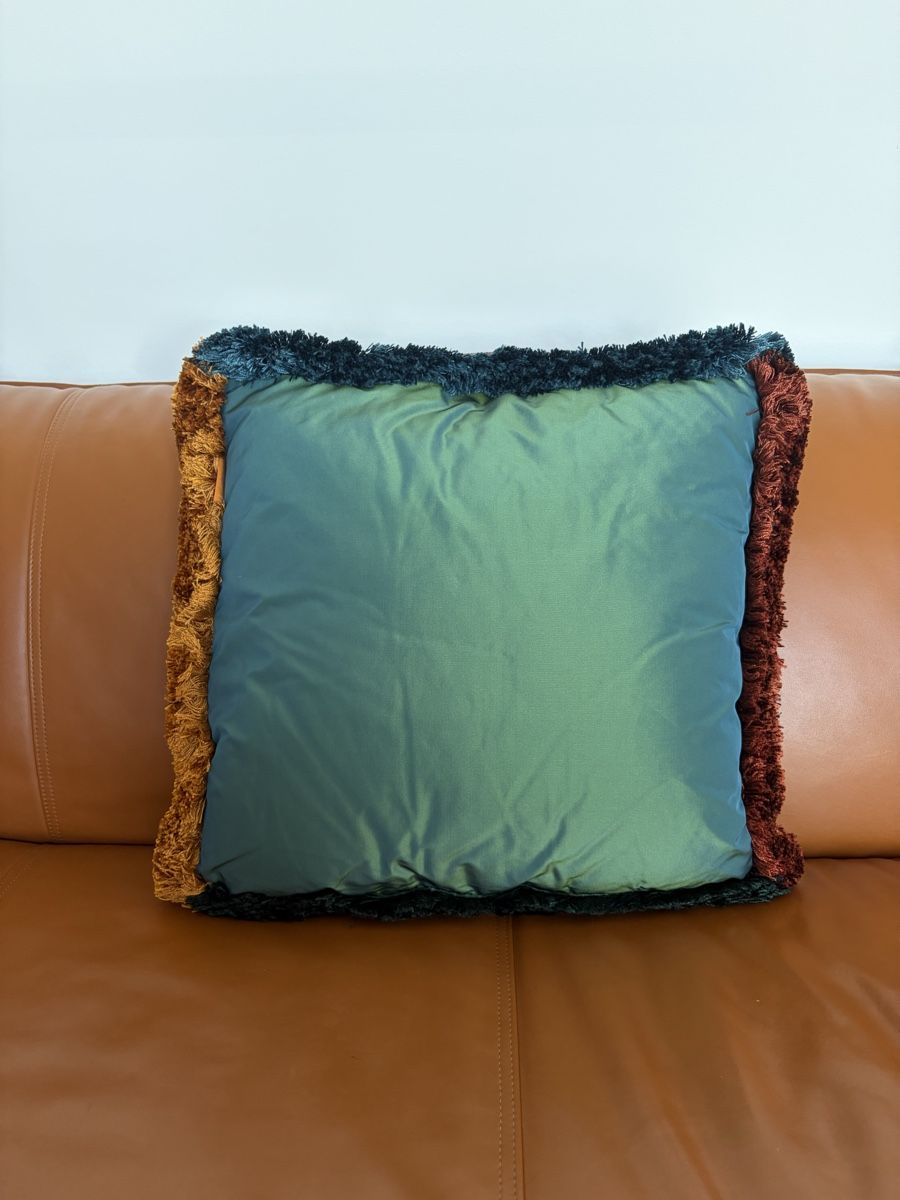Etro Cuscini: ETRO home decorative pillow – Usato da Zürich venduto da sal_rx2q 1