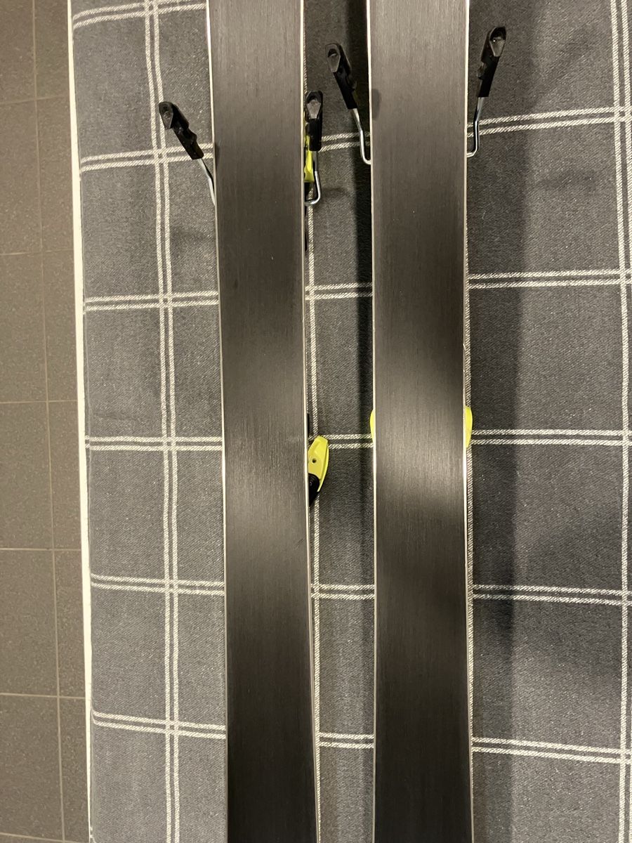 Stöckli Sci: Ski stöckli laser neuwertig 175 cm – Usato da Bever venduto da dvojca 6