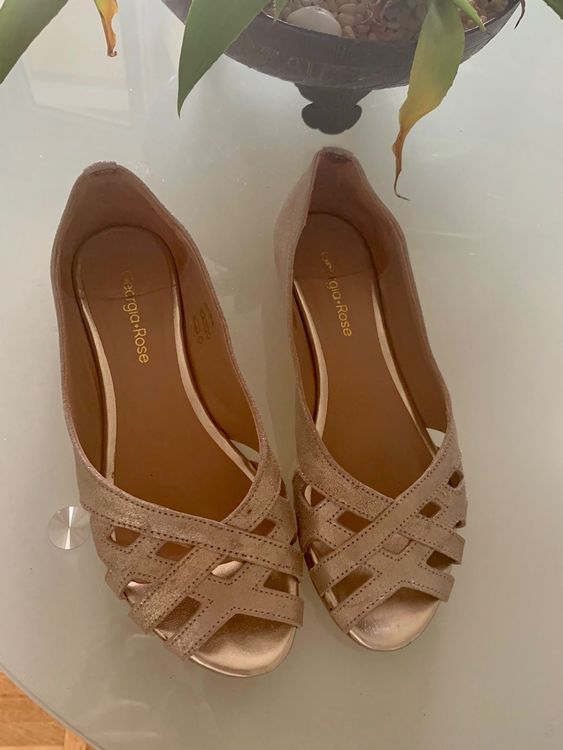 ballerines ouvertes dorees