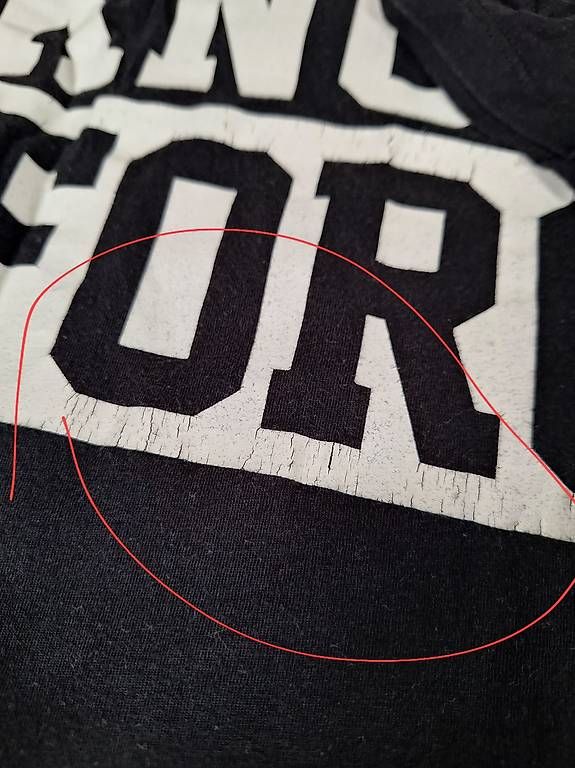 T-shirt: Nike graphic T-shirt – Usato da Kriens venduto da Jeremyt05 2