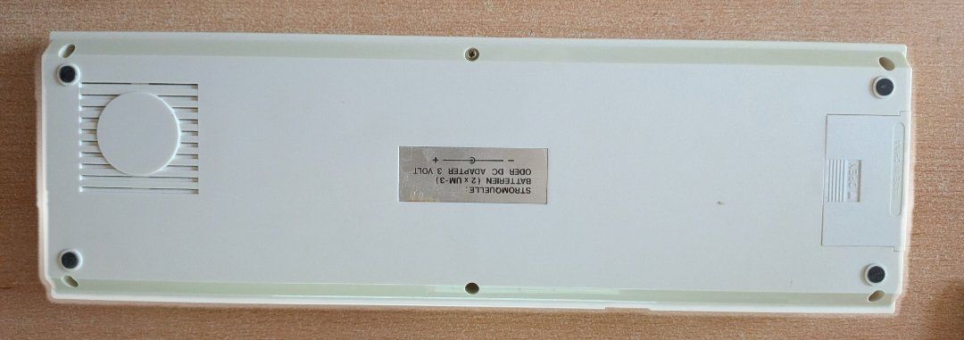 Strumenti musicali: Intersound Clavier portable 208A fonctionne avec piles – Usato da Cernier venduto da Poussetofiol 1