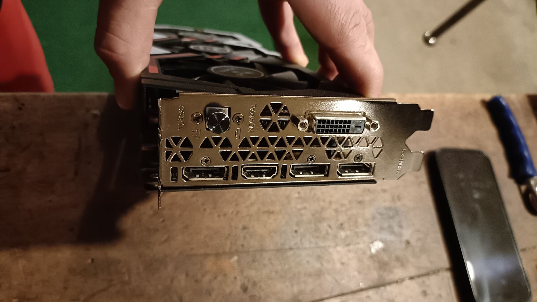 Schede grafiche: Top Grafikkarte: iGame 1070, 8GB – Usato da Suhr venduto da sa4_nbh9 2