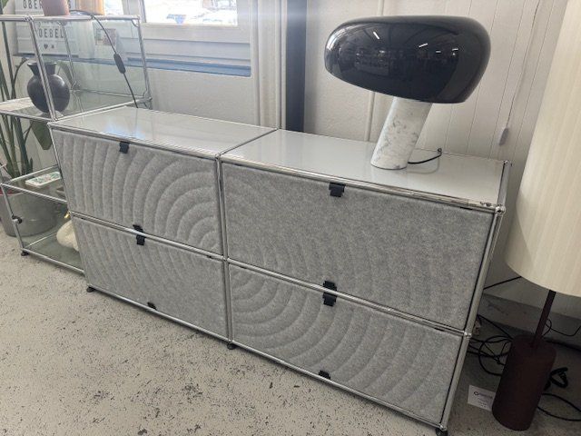 USM Schränke: USM Haller Aktenschrank mit Soft Panels – Gebraucht aus Zollikofen von OberliAG