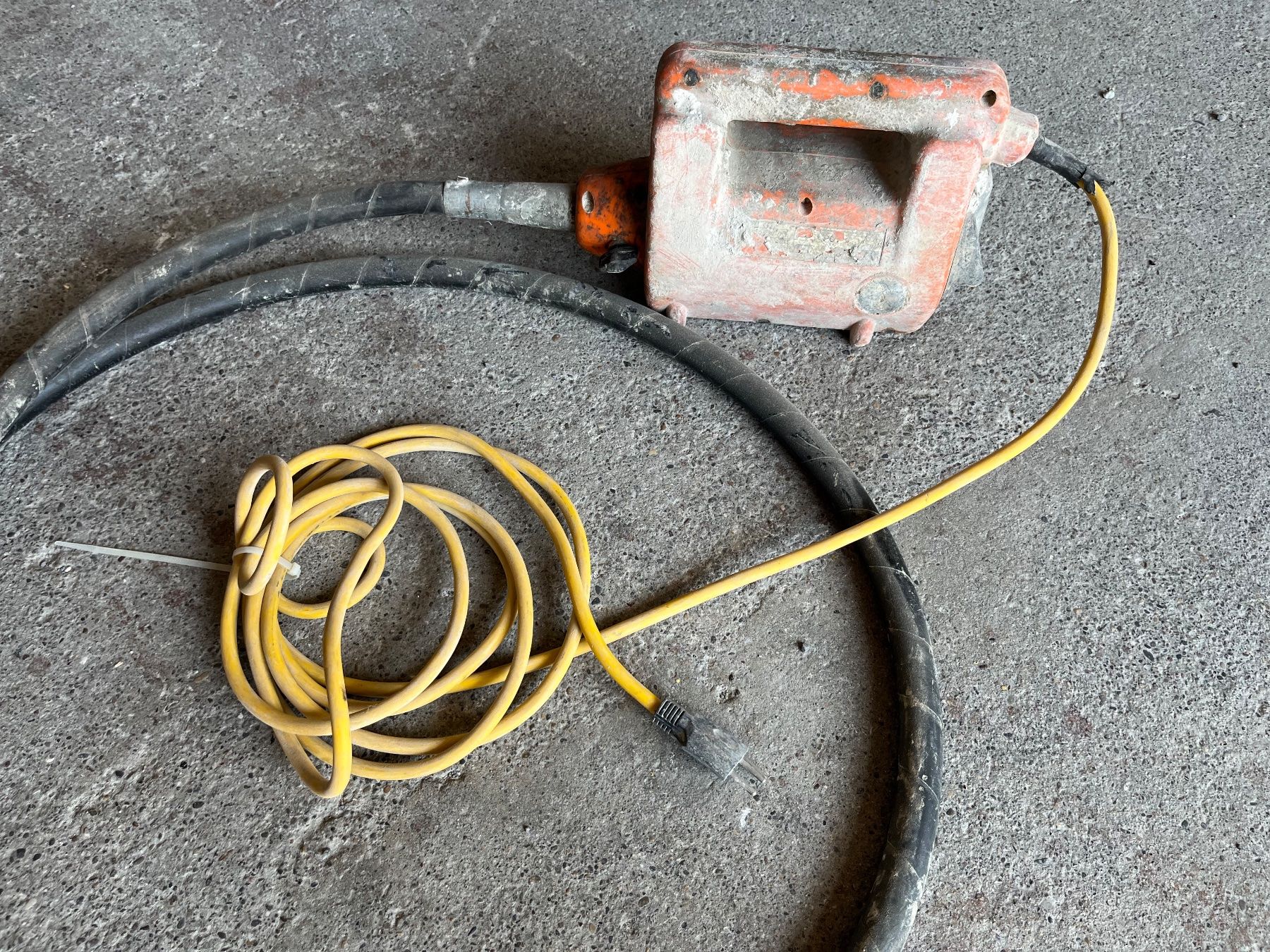 Tous les outils: Betonvibrator – D'occasion à Märstetten par hie_bwq5 1