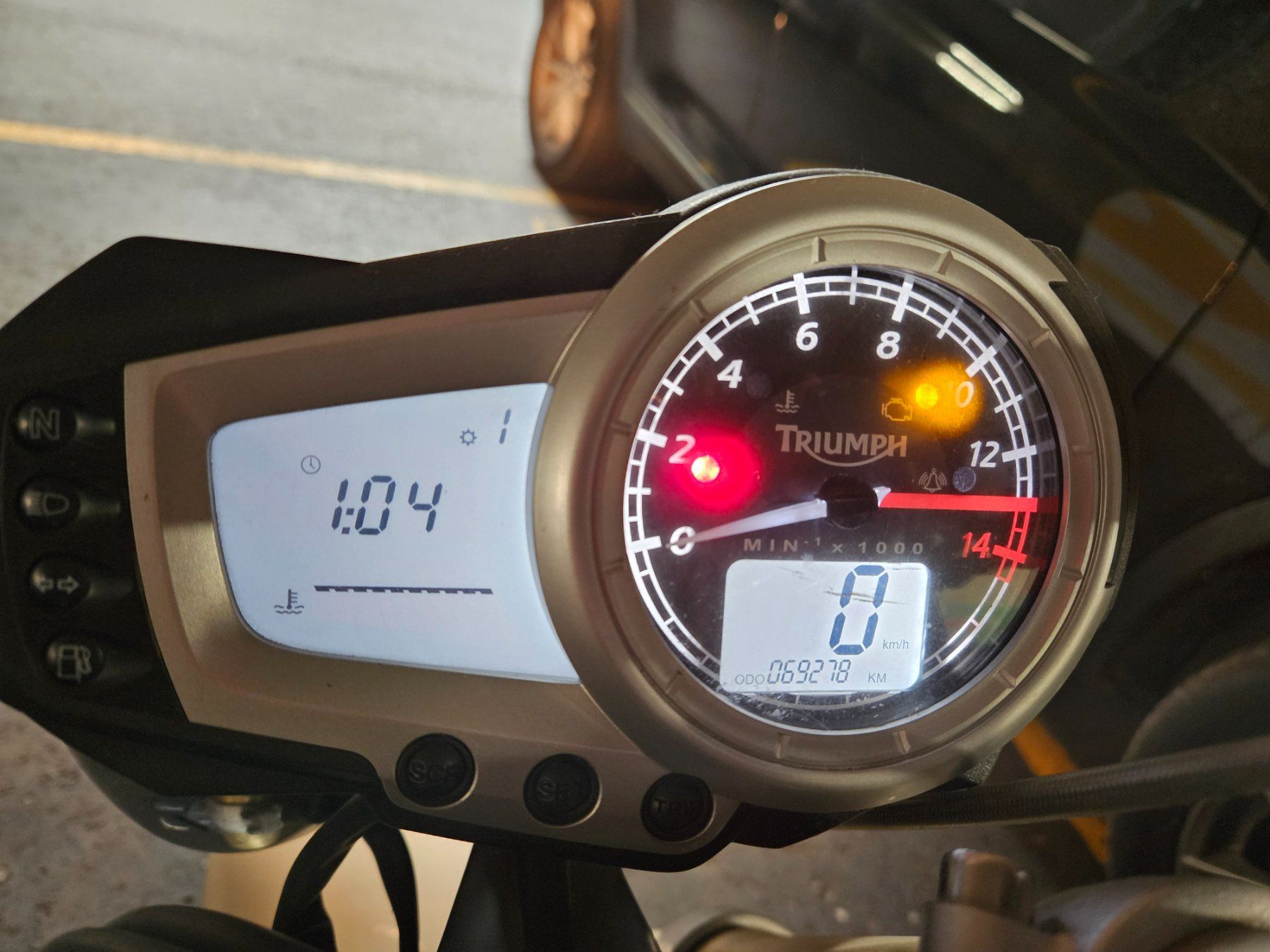 Triumph Strada: Triumph Street Triple 675 - ab Platz – Usato da Luzern venduto da B_ANDI 3