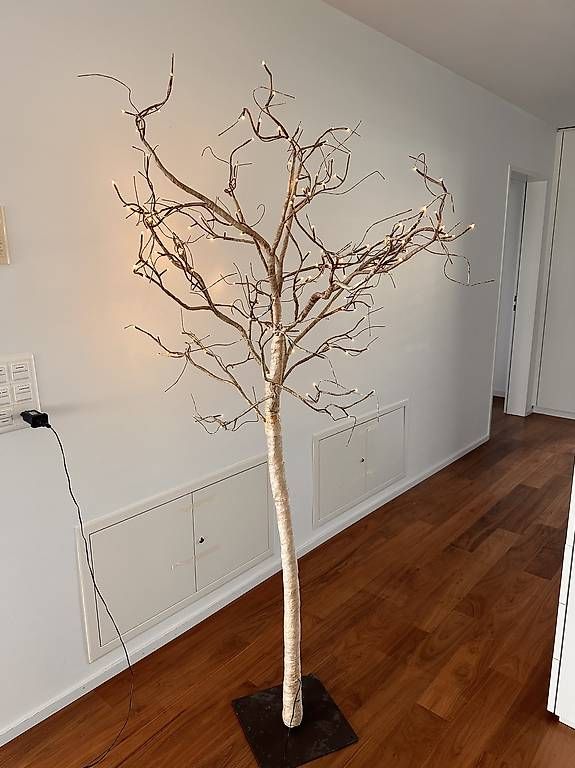 Tutte le decorazioni: Dekorativer LED-Baum / Leuchtbaum, ca. 165 cm – Usato da Lachen SZ venduto da rpfranger