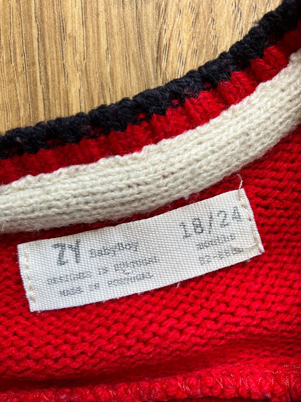 Pullover & Sweatshirts: Baby Sweater 18-24M – Gebraucht aus Brugg AG von Magna3 2