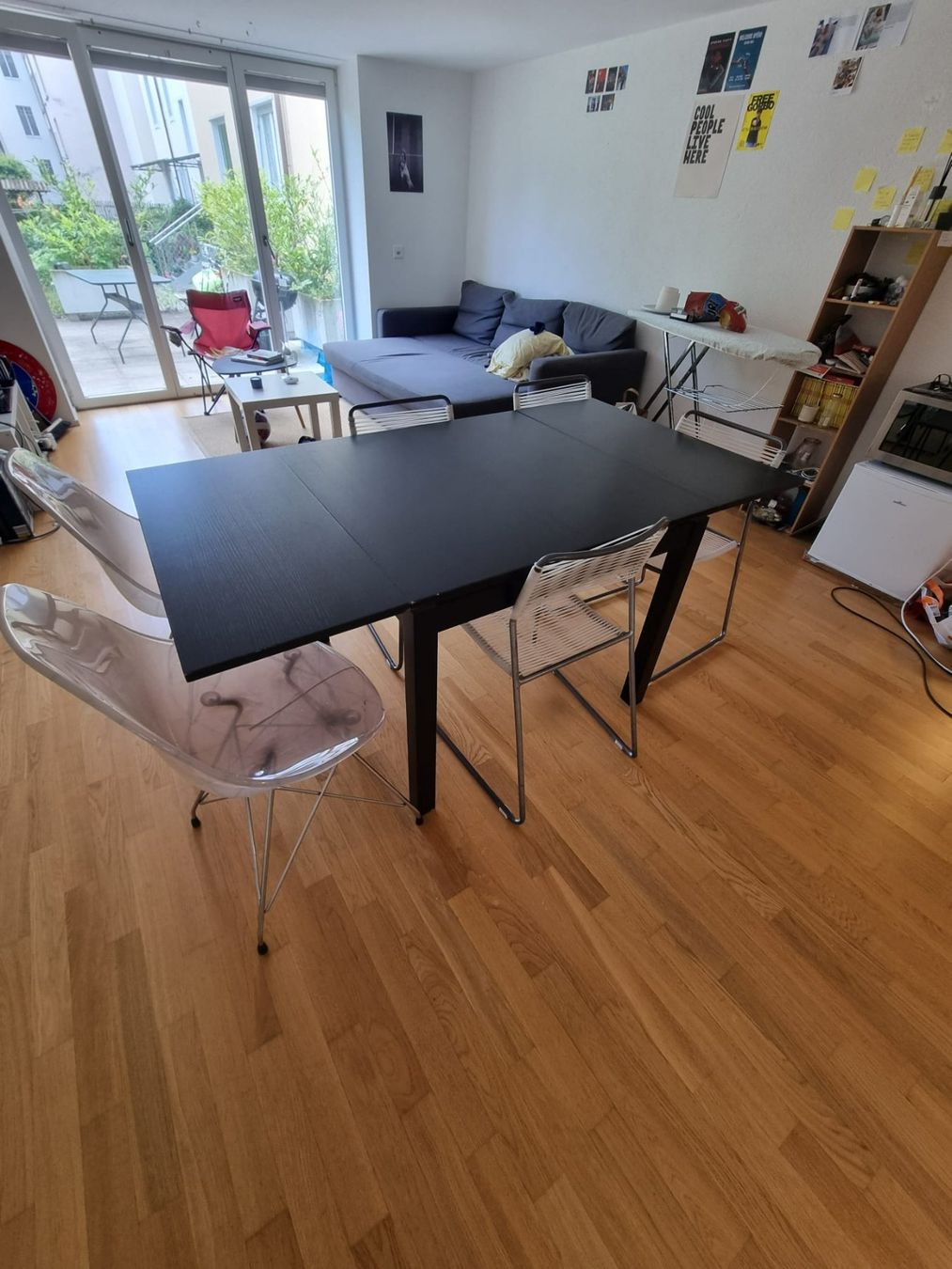 Tavoli: Table + 6 chaises – Usato da Fribourg venduto da nic_lkj6