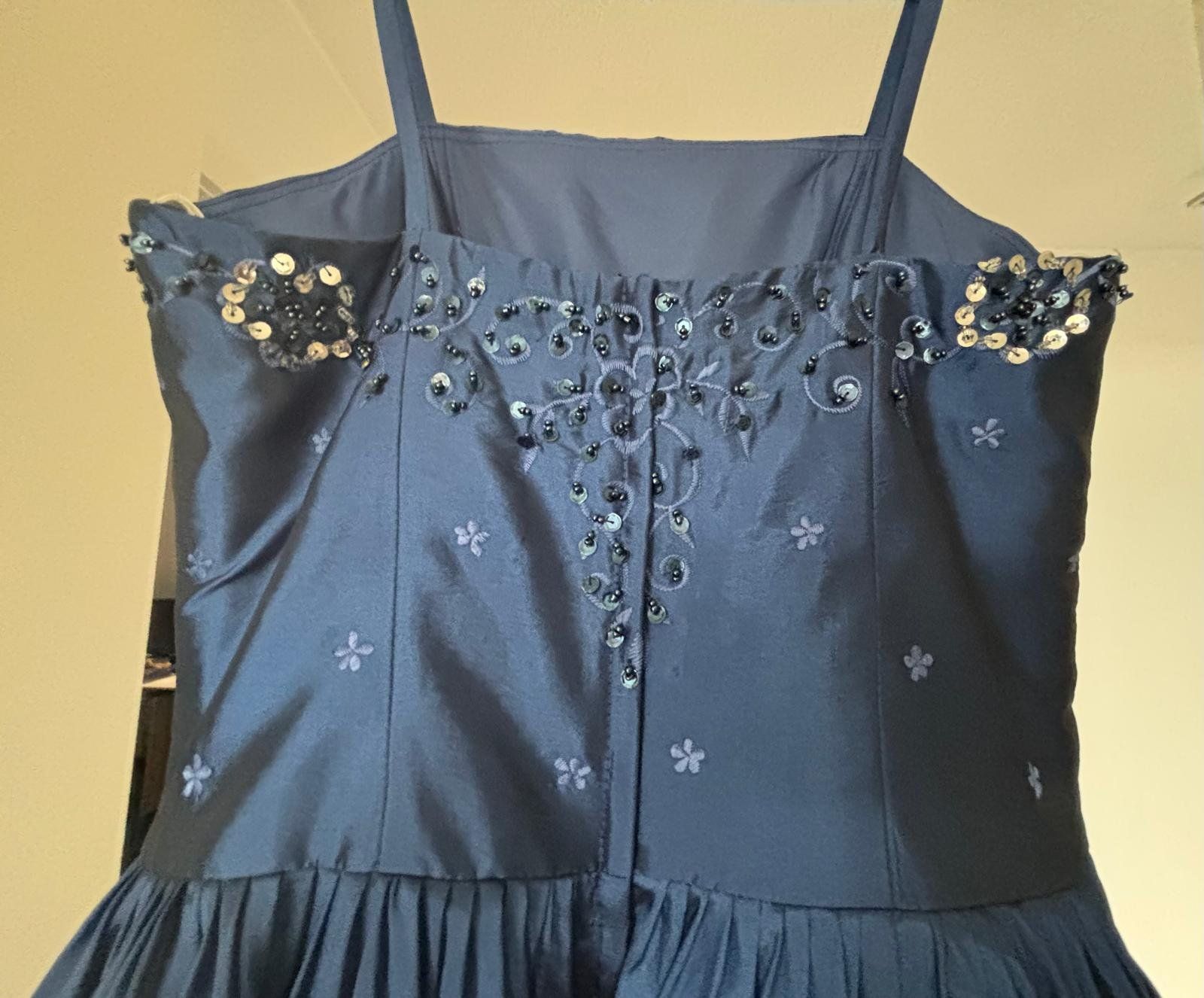 Vestiti: Wunderschönes, blaues Ballkleid ca Grösse 38 – Usato da Seon venduto da jul_dc2g 2
