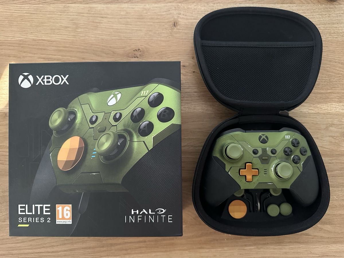 Microsoft Console: Limited Edition Halo Infinite XBox Elite 2 Controller – Usato da Therwil venduto da ThomiNYC