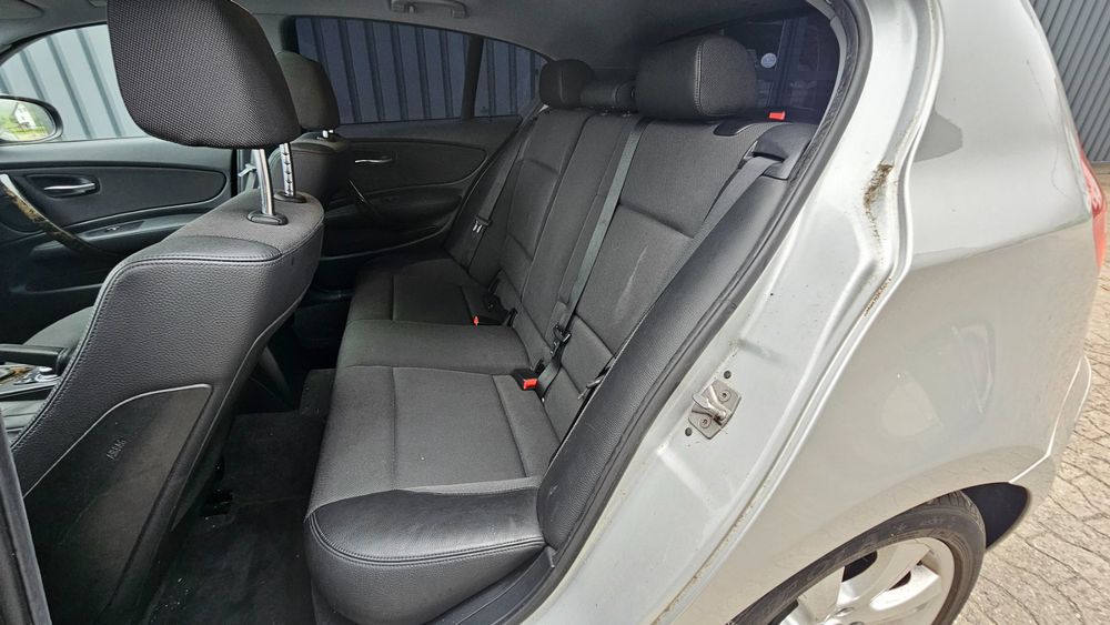 2011 BMW 118I 6