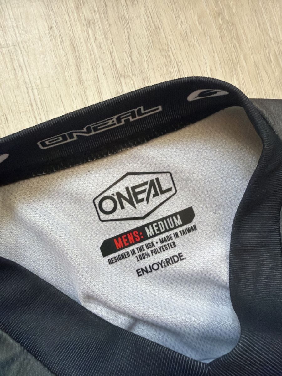 Lotti di vestiti: Motorrad Oneal ausrüstung  – Nuovo (secondo la descrizione) da Oberuzwil venduto da MavMav6418 3
