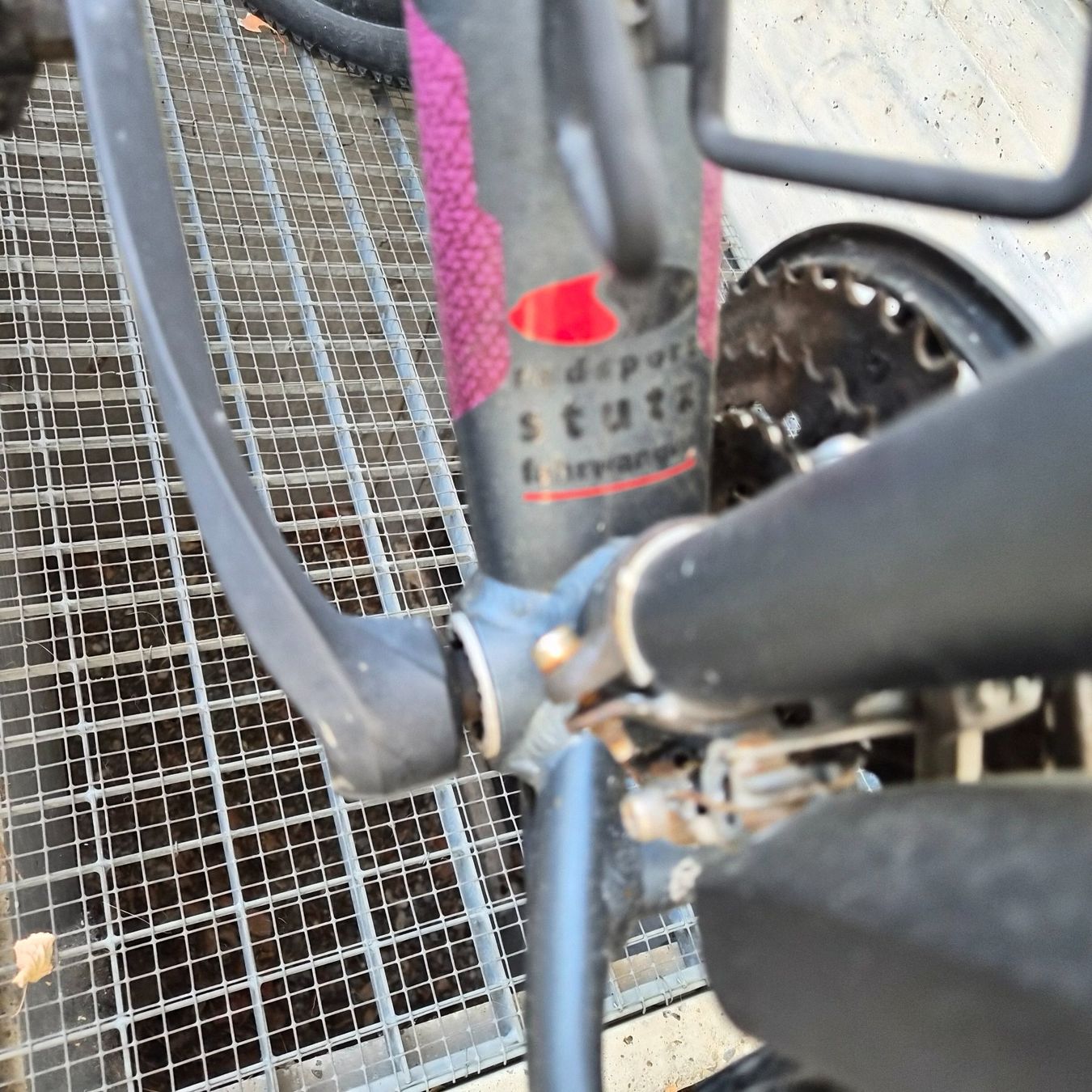 Biciclette: Velo schwarz pink – Usato da meisterschwanden venduto da ursm03 1