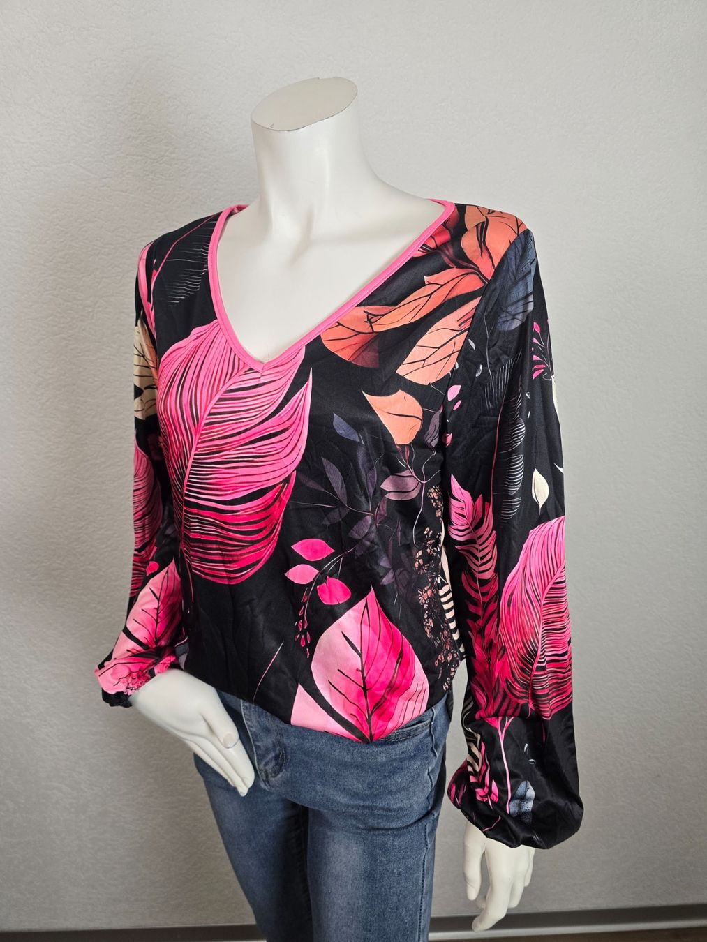 Camicette: Blouse Flowers T-M neuve – Nuovo e nell'imballaggio originale da Les Verrières venduto da kitel79 2