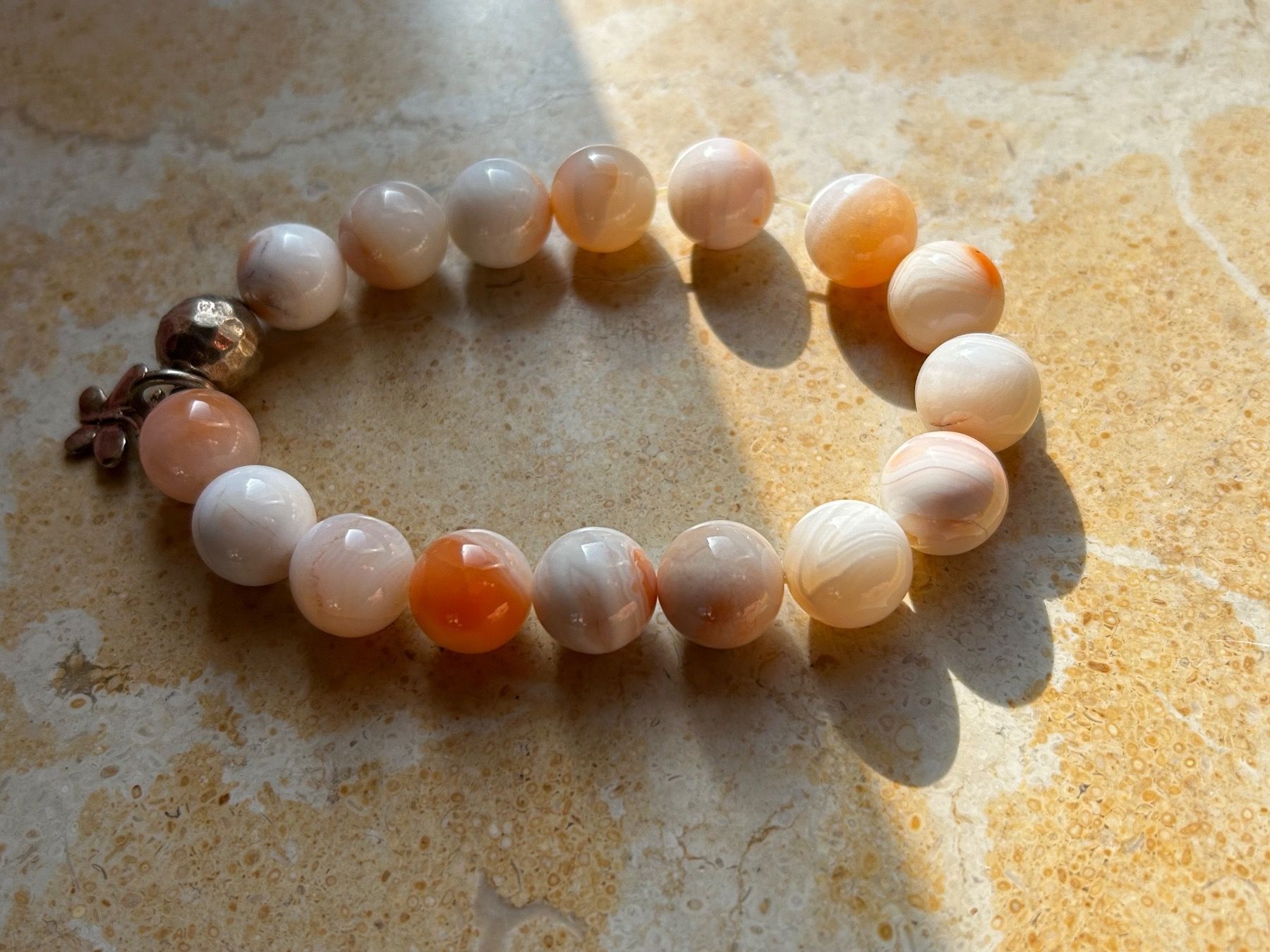 Bracciali & Braccialetti: Armband Achat weiss-orange – Usato da Dittingen venduto da Bellevista 1