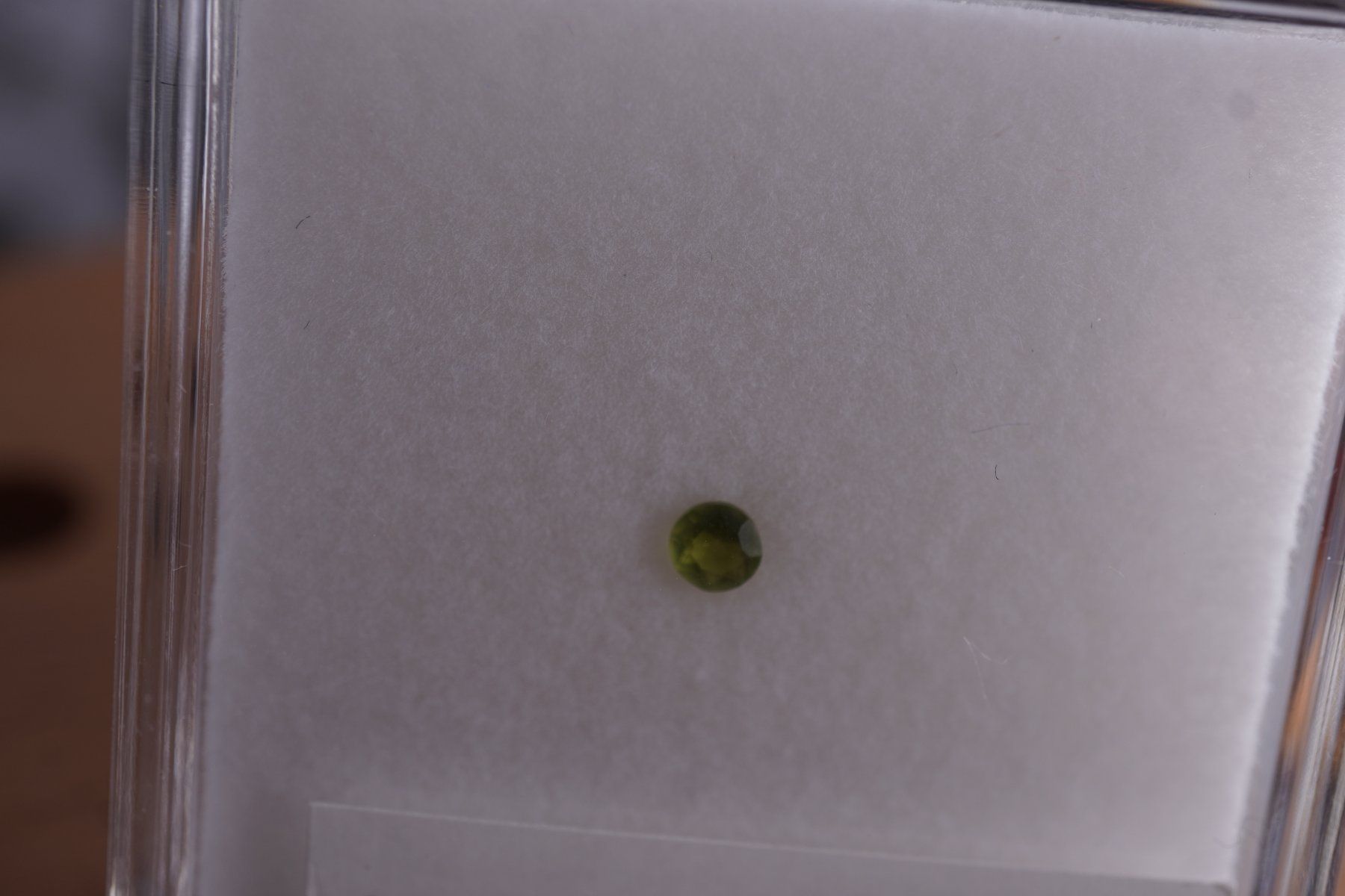 Pietre preziose: Moldavit   Facettiert 2,5mm     ab  1.-     Räumung – Nuovo e nell'imballaggio originale da Eschenbach SG venduto da topstone 3