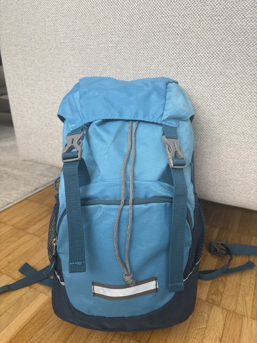 Kindertaschen: Wanderrucksack – Gebraucht aus Herisau von sen_8w8b