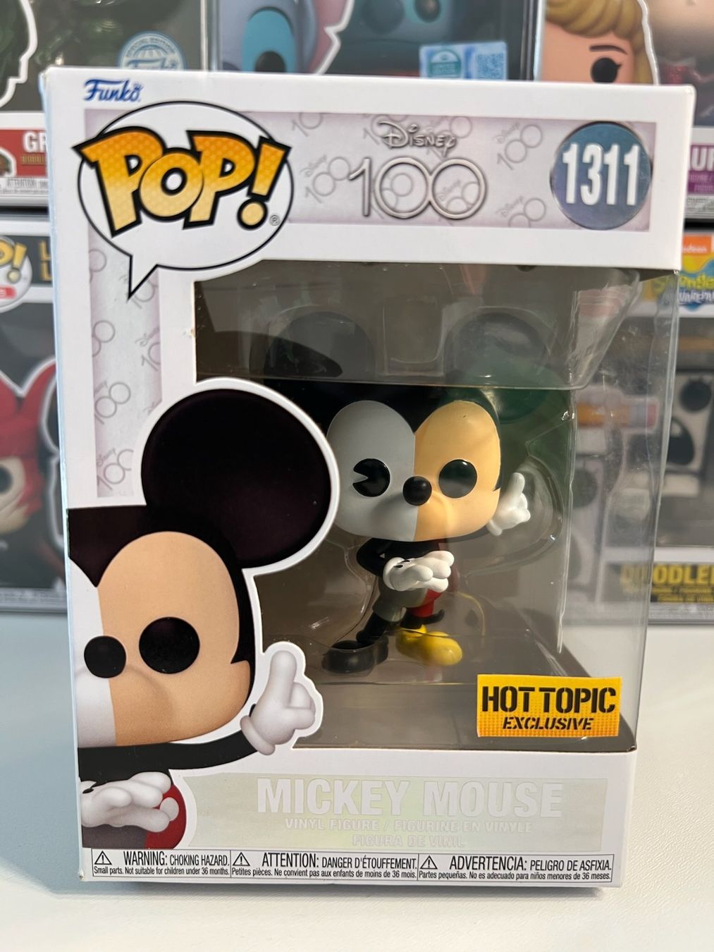 Funko Statuette: Funko POP! Disney  Mickey Mouse (Split Color) Edit. Limitée – Usato da Le Mouret venduto da perfectbijou
