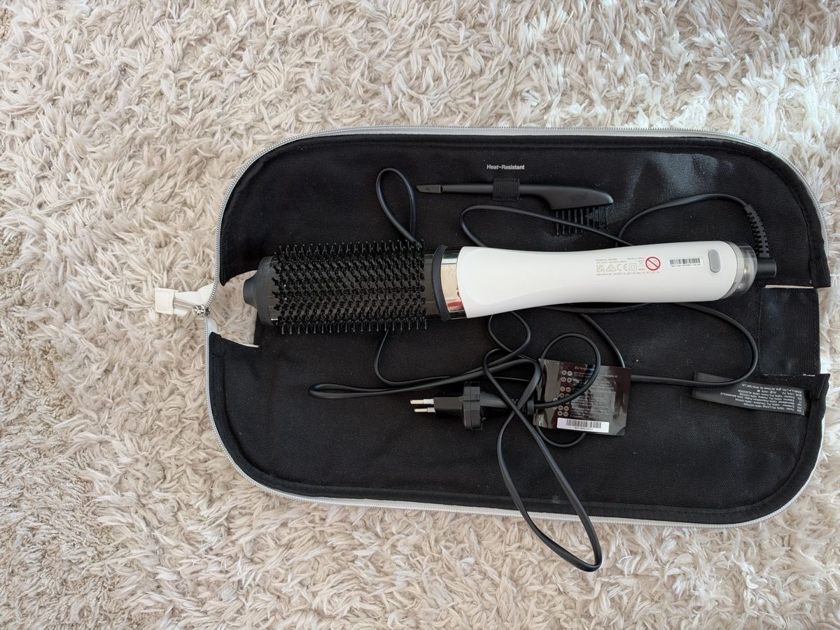 GHD Föhn: Ghd duet blowdry - Weiss – Gebraucht aus Zürich von lan_2x7g