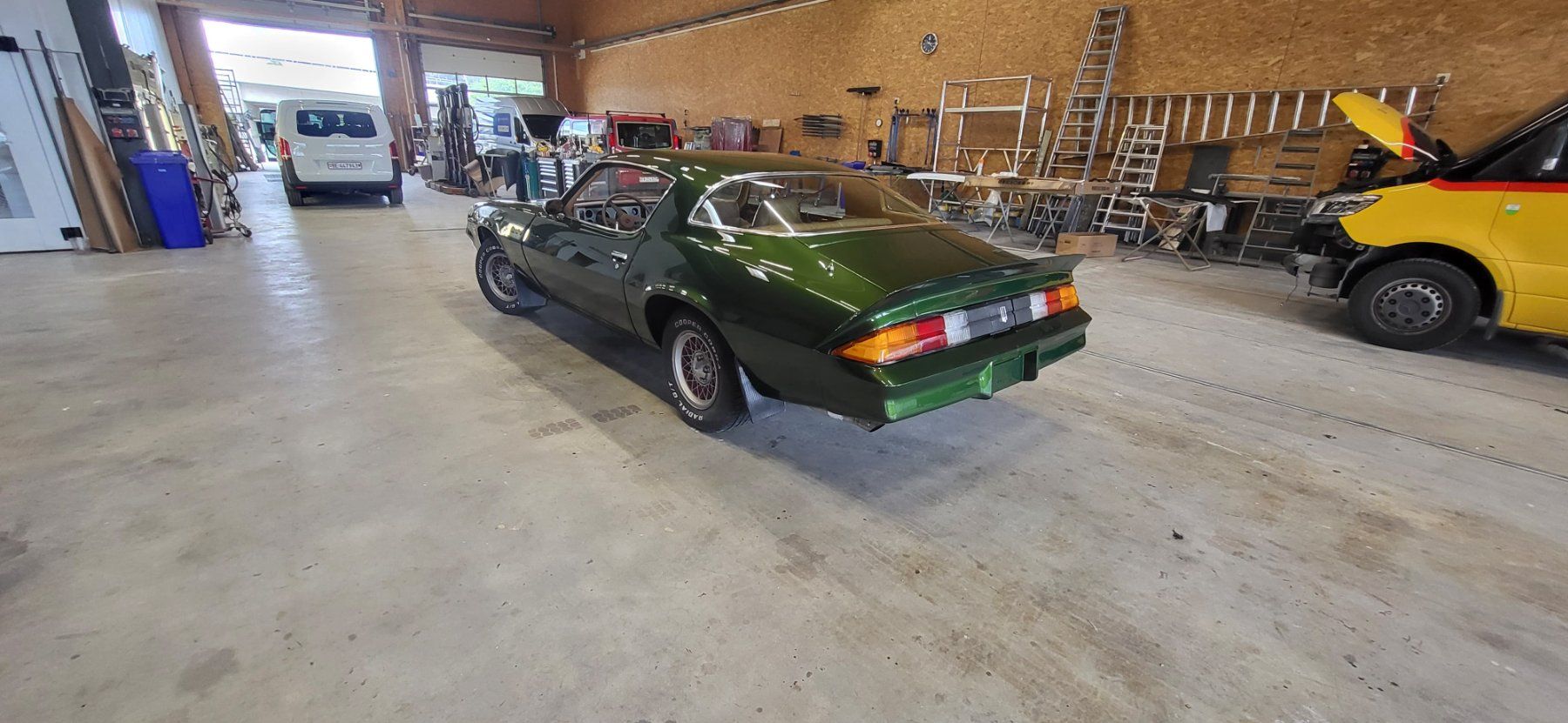 Chevrolet Automobili: Chevrolet Camaro Berlinetta 1979 – Usato da Liebistorf venduto da Howie881 2