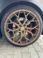 Tesla Model S 21" AVERSUS Felgen Bronze